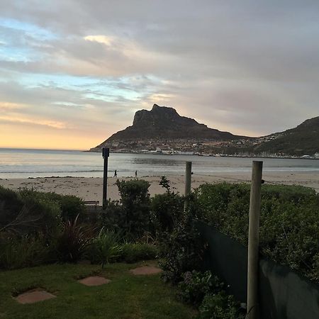 On The Beach Hout Bay Bagian luar foto